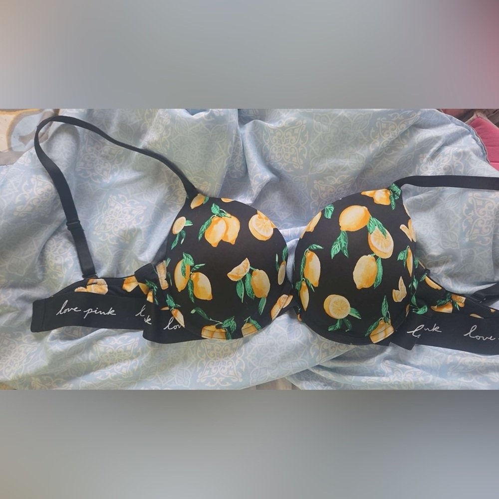 PINK push up bra brand new !